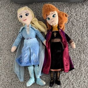 Enchanting Princess Doll Duo Ana/Elsa